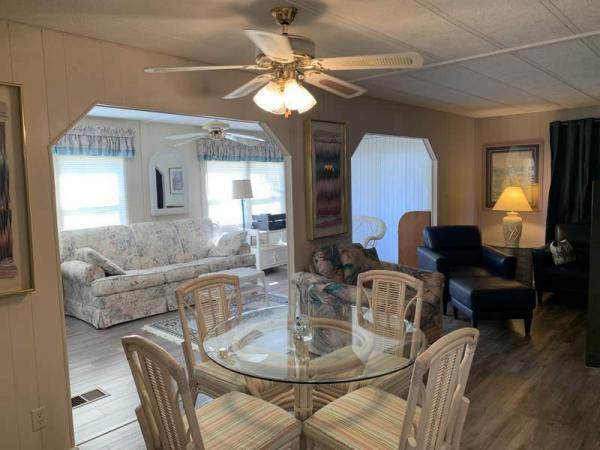 1980 Nobi Manufactured Home