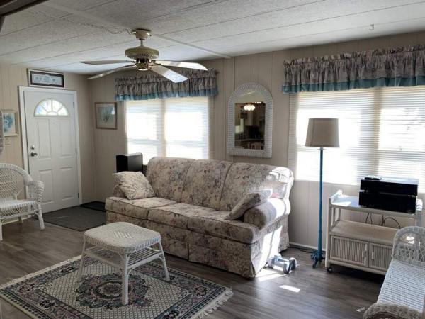 1980 Nobi Manufactured Home