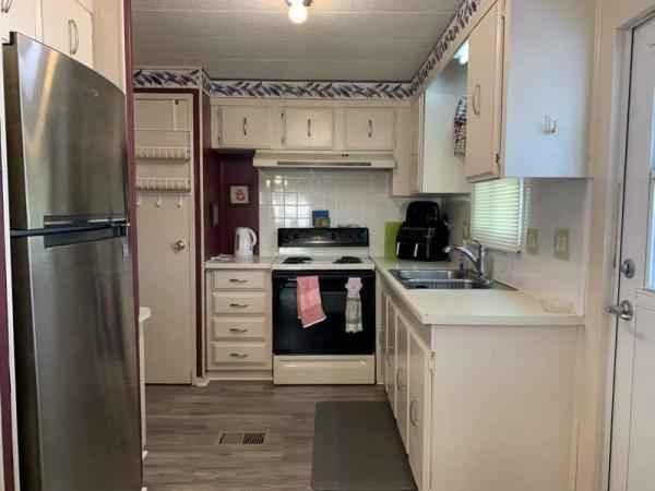 1980 Nobi Manufactured Home