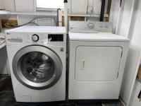 1968 Hillcrest Manufactured Home