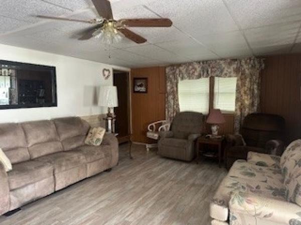 1973 SUMM Manufactured Home