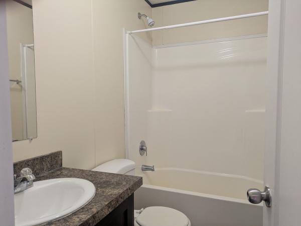 2013 Clayton 95PLS16663A Mobile Home