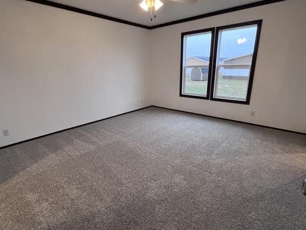 2023 Champion CSD2860L Mobile Home