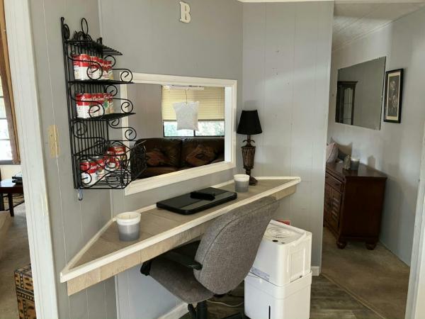 1981 Sherwood HS Manufactured Home