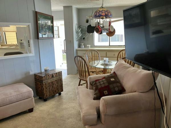 1981 Sherwood HS Manufactured Home