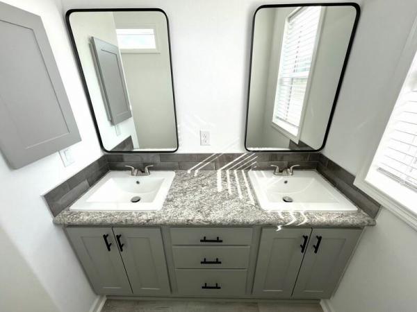 2026 Skyline - Ocala Bal Harbour w/ Den - power Mobile Home