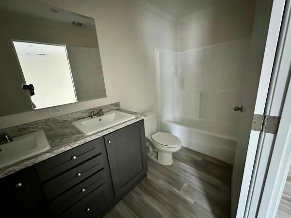 2024 Clayton Homes Inc Community Series Mobile Home