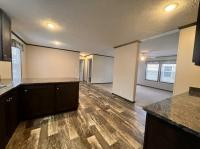 2019 Clayton 95SUN28523C Mobile Home