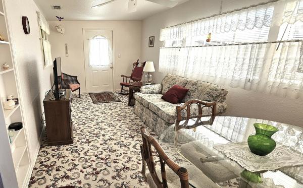 1979 Glen HS Mobile Home