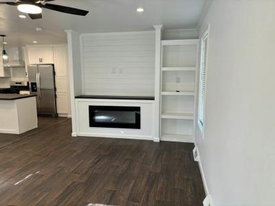 Photo 2 of 20 of home located at 16 Cimarron Lake Elmo, MN 55042