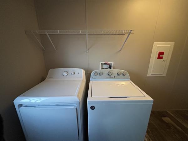 2018 CHAMPION 12RM2868A Mobile Home