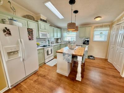 Photo 5 of 13 of home located at 6022 Unity Pass Groveland, FL 34736