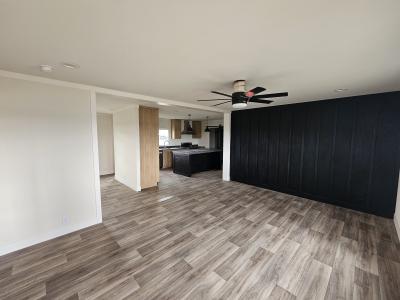 Photo 3 of 10 of home located at 454 Pineland Avenue Kyle, TX 78640