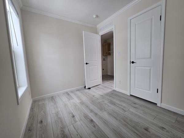 2025 Skyline COURAGE 910 Mobile Home