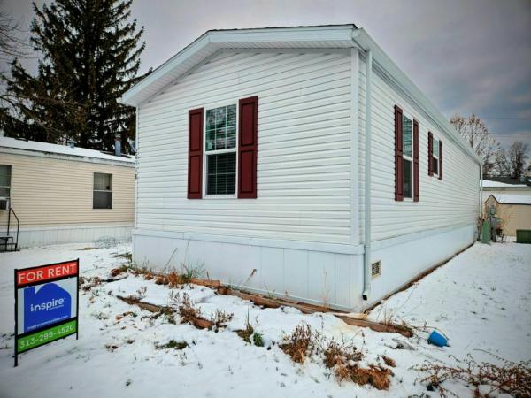 Photo 1 of 1 of home located at 26118 Second St #53 Taylor, MI 48180