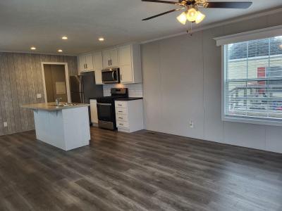 Mobile Home at 1001 Mayflower Road #126 South Bend, IN 46619