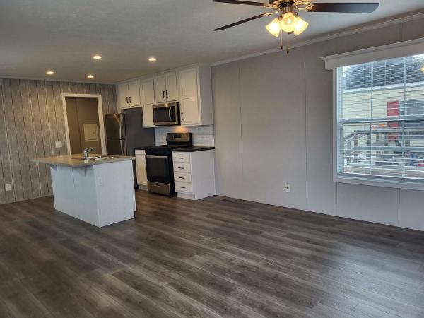 Photo 1 of 2 of home located at 1001 Mayflower Road #126 South Bend, IN 46619