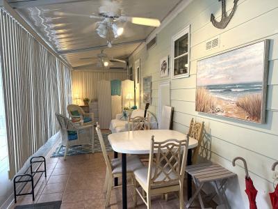 Photo 4 of 16 of home located at 1000 Wiggins Pass Rd #328 Naples, FL 34110