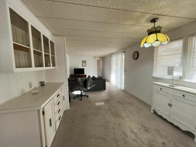 Photo 5 of 20 of home located at 112 Highland Drive Leesburg, FL 34788