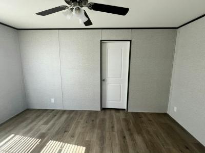 Photo 5 of 16 of home located at 17 Park Place Estates Arcadia, FL 34266