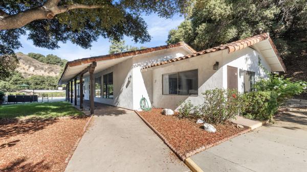 2022 PALM HAVEN 40 A541CT  Home