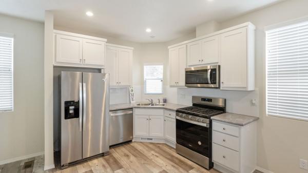 2021 CUSTOM 20X40  Home