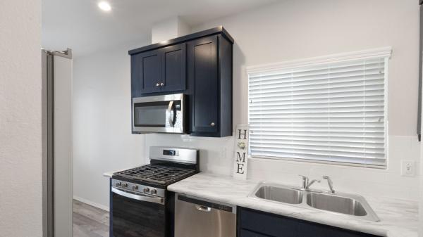 2021 CUSTOM 20X40  Home