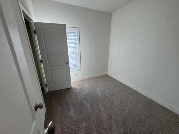 2023 71HIP20563AH23  Home