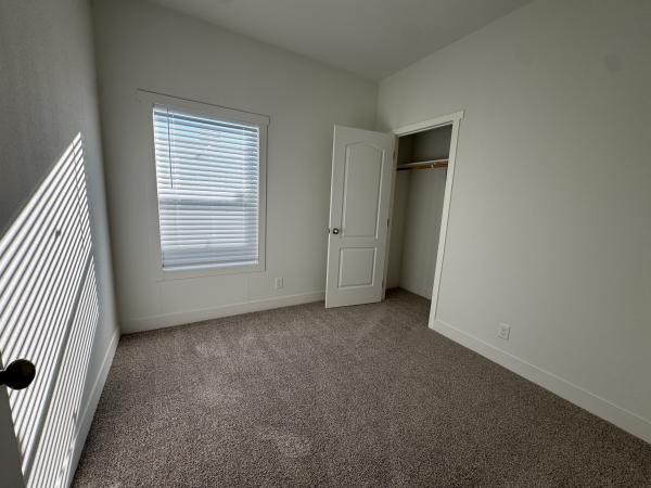 2023 71HIP20563AH23  Home