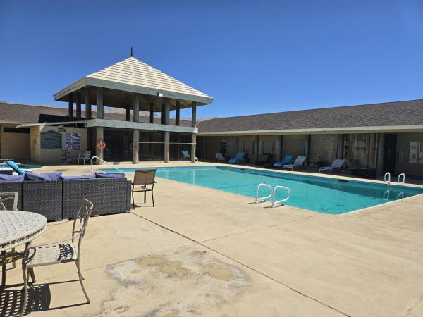 2023 71HIP20563AH23  Home