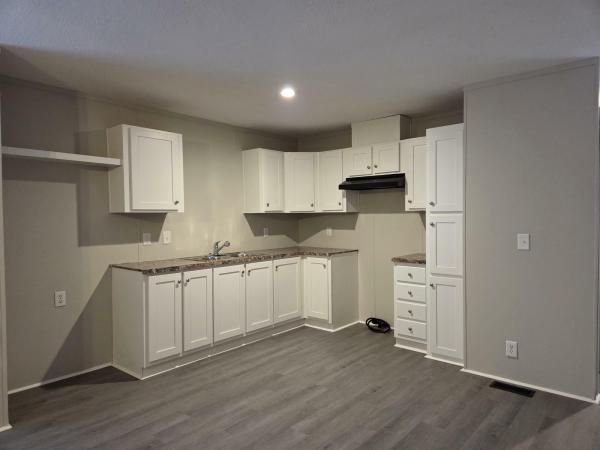 2021 RFN16649BFC1  Home