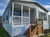 2022 Champion Redman Advantage  Home