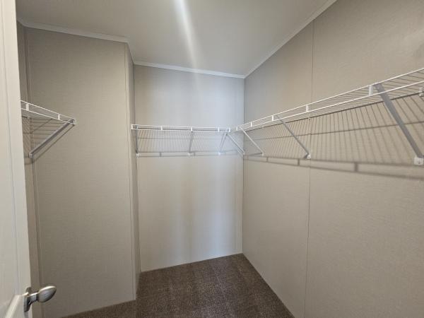 2022 Champion Redman Advantage  Home