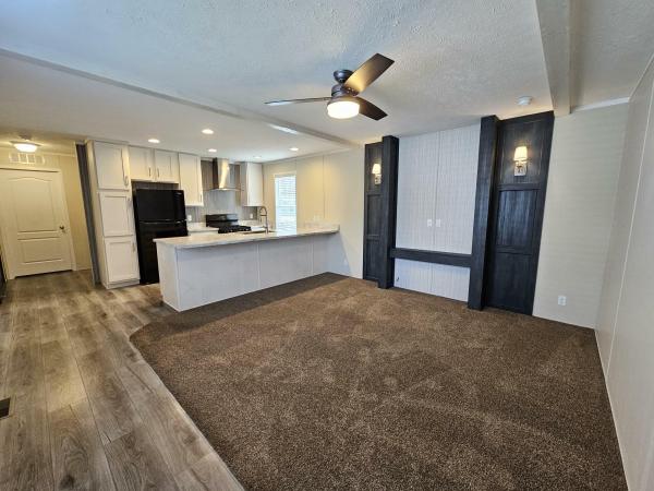2022 Clayton American Made 6616-502  Home