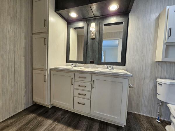 2022 Clayton American Made 6616-502  Home