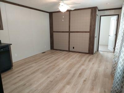 Photo 2 of 7 of home located at 304 Butternut Ct. Belleville, MI 48111