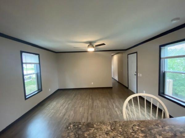 2021 Fairmont Harmony SW 430HH16763B  Home