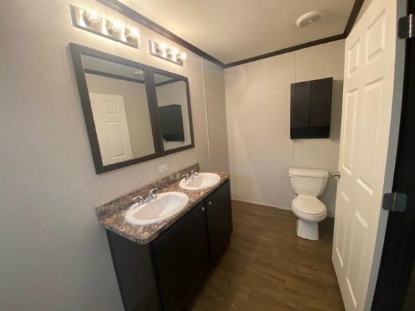 2021 Fairmont Harmony SW 430HH16763B  Home