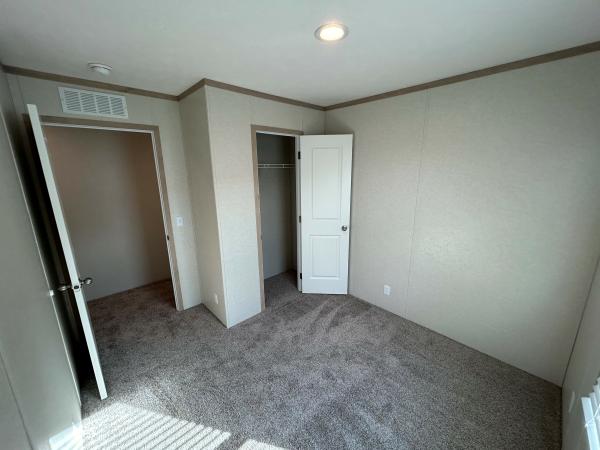 2025 Clayton Adrenaline 6616-4200  Home