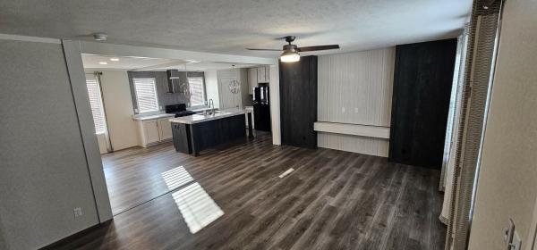 2022 CMH American Made 4828-552  Home