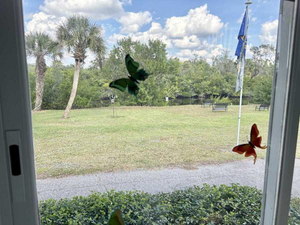 1980 Barrington Manufactured Home