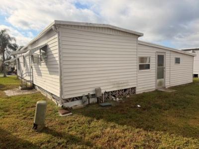 Photo 5 of 8 of home located at 508 44th Avenue East Site K-46 Bradenton, FL 34203