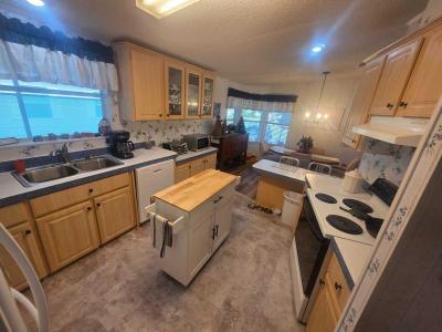 Photo 5 of 22 of home located at 32 Conquistador St Leesburg, FL 34748