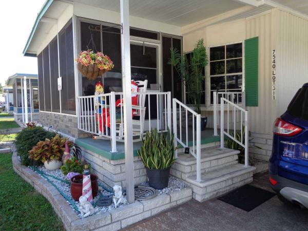 1980 TWIN Manufactured Home