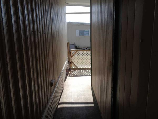 1980 TWIN Manufactured Home