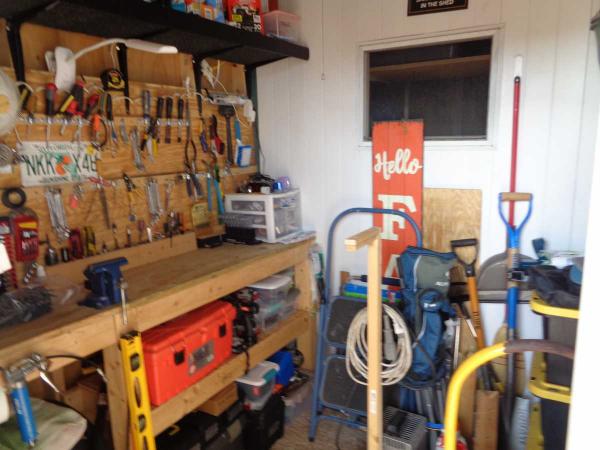 1980 TWIN Manufactured Home