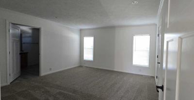 Photo 5 of 9 of home located at 11260 Fawn Drive Whitmore Lake, MI 48189