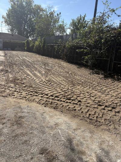 Photo 3 of 7 of home located at 5711 Yale St Houston, TX 77076