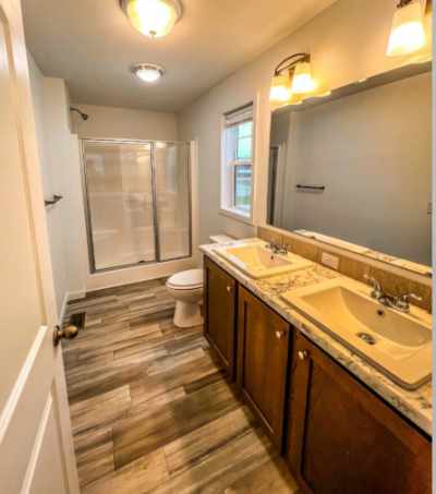 Photo 2 of 3 of home located at 1010 E Park Street Gardner, KS 66030