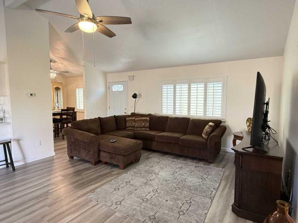 1988 Golden West Tropicana Palms Manufactured Home